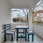 Apartment With Parking Space Pirovac, Sibenik - 15320 *