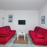 Apartment With Parking Space Pirovac, Sibenik - 15320 Pirovac