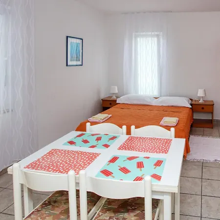 With Parking Space Pirovac, Sibenik - 15320 Apartment