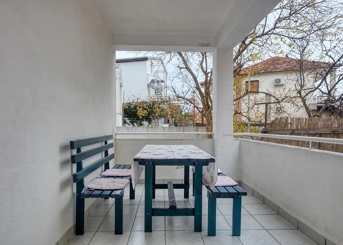 아파트 With Parking Space Pirovac, Sibenik - 15320 *