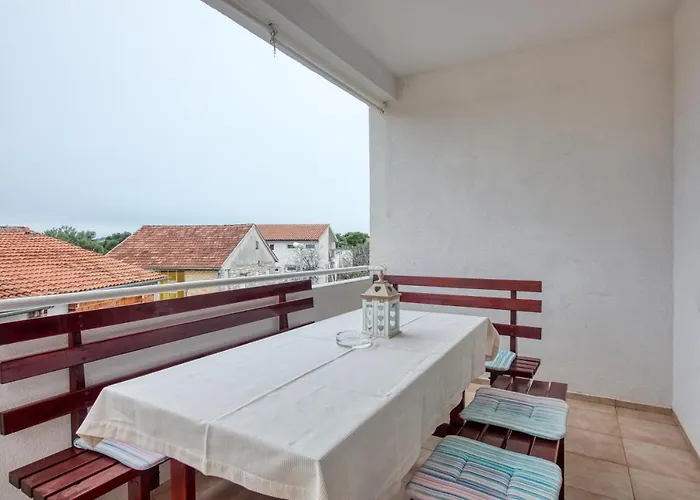 아파트 With Parking Space Pirovac, Sibenik - 15320 *