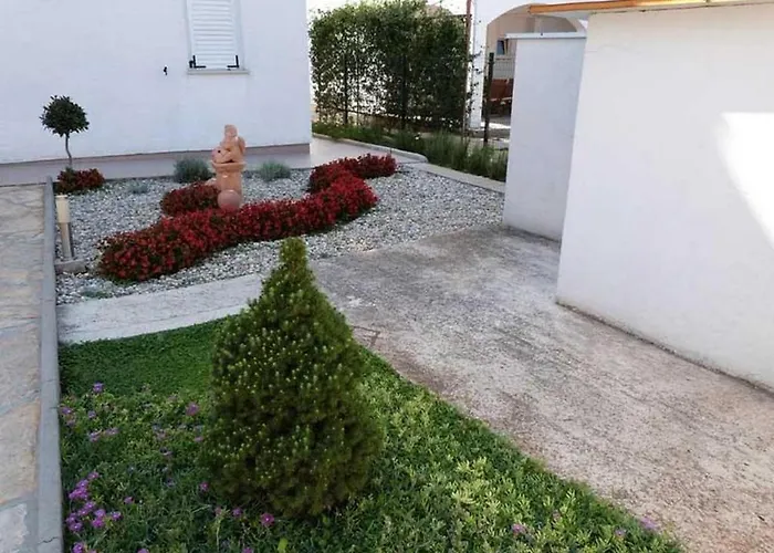 With Parking Space Pirovac, Sibenik - 15320 Pirovac